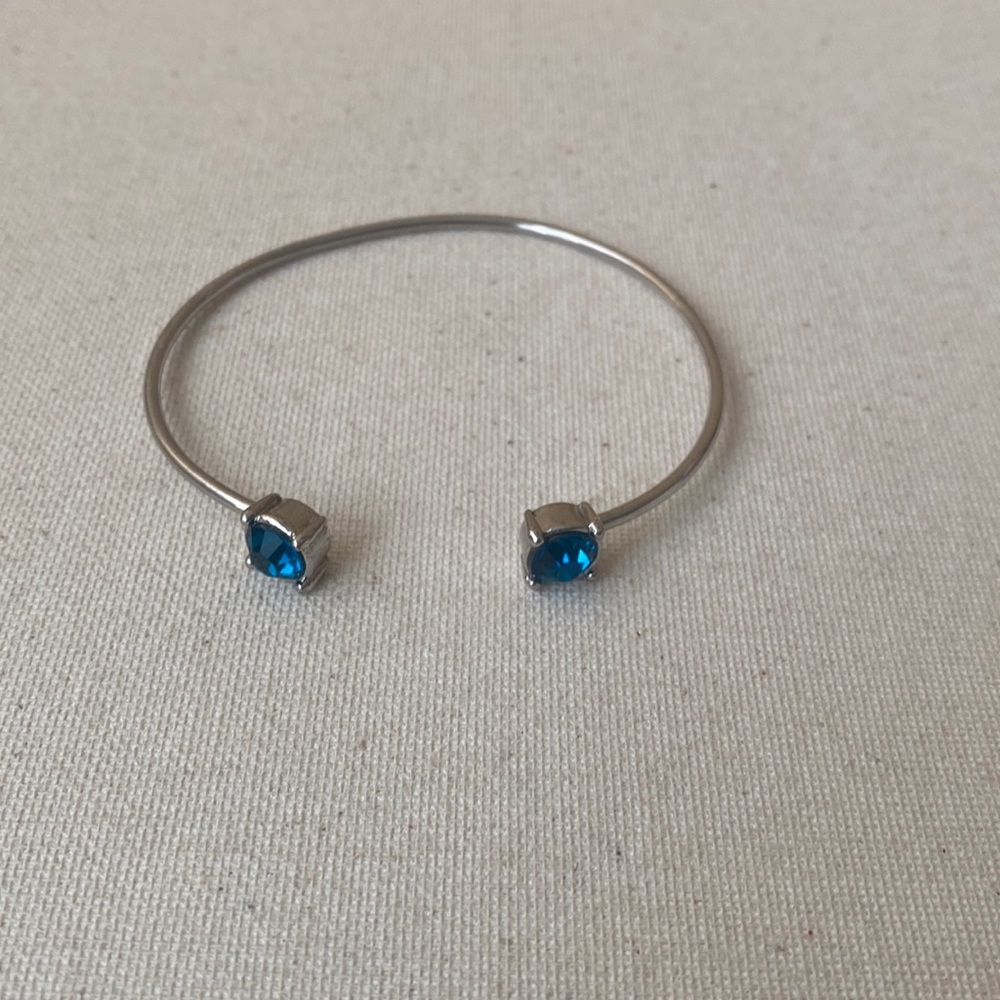 Vintage costume jewelry silver tone  bracelet